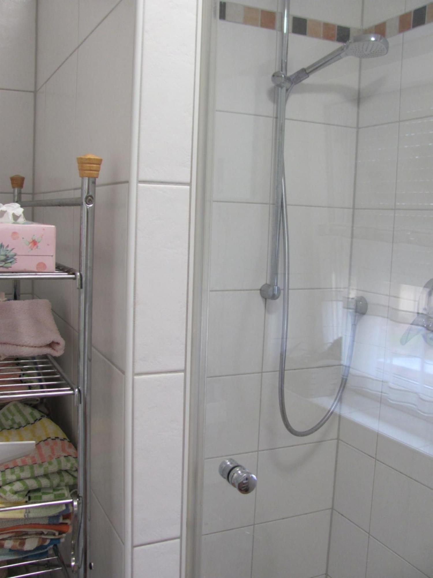 #3 Gemuetliches Ruhiges Zimmer Gartenblick, Gemeinschaftsbad W-Lan Airport Nah Gelegen Mit Late Night Check In Haus Nr 9,5 Trunkelsberg Exteriör bild