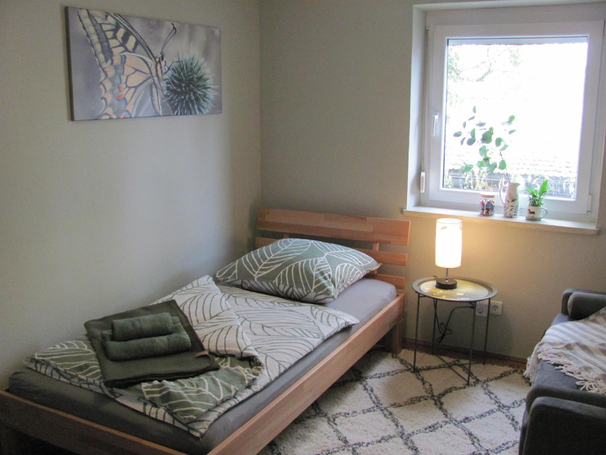#3 Gemuetliches Ruhiges Zimmer Gartenblick, Gemeinschaftsbad W-Lan Airport Nah Gelegen Mit Late Night Check In Haus Nr 9,5 Trunkelsberg Exteriör bild